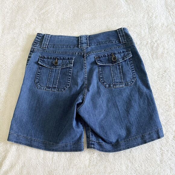 Lee Jean Shorts Women's Size 14M Medium Wash Denim Bermuda - Picture 2 of 10